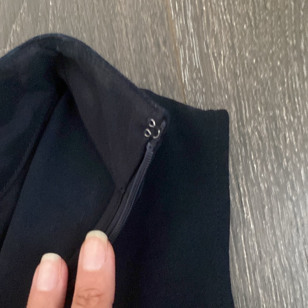 Theory Eulia Tilde Lamb Suede Top Deep Navy Women’s Luxury Leather Blouse size S - Picture 9 of 11